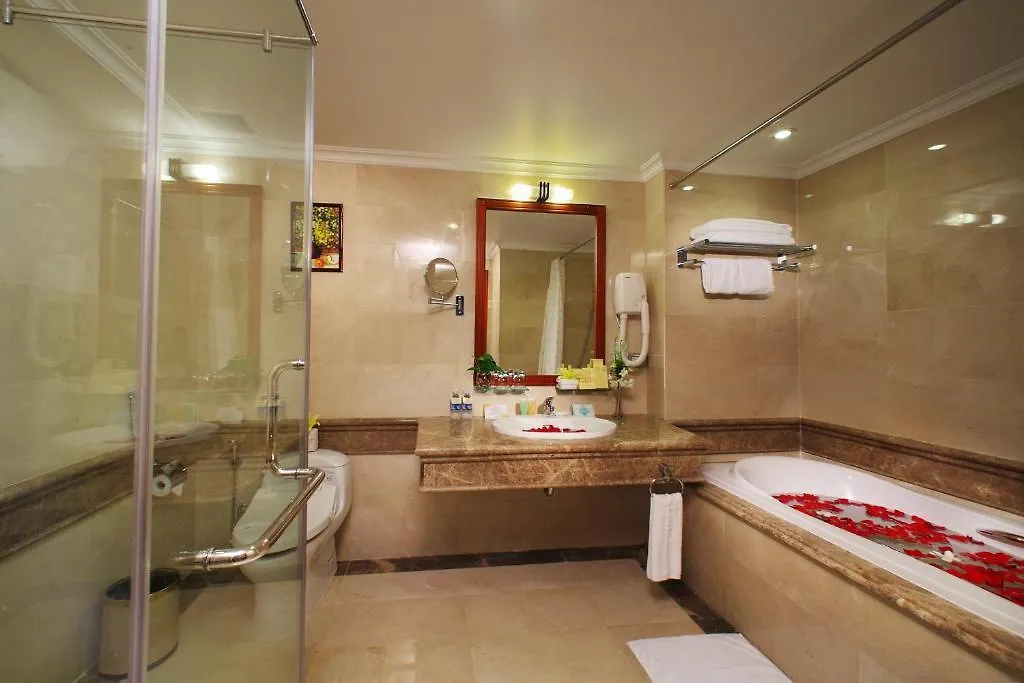 First Hotel - New Wing Ho Chi Minh City