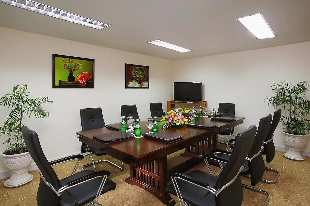 First Hotel - New Wing Ho Chi Minh City